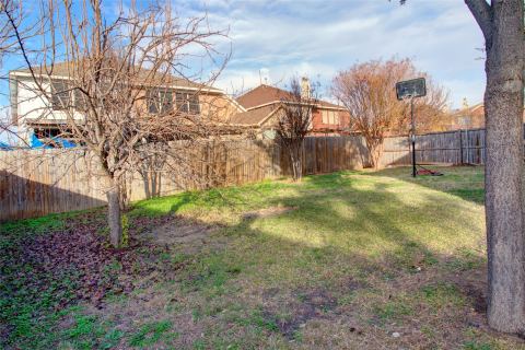 3507 Tamarack Drive, Grand Prairie, TX 75052 — photo 2