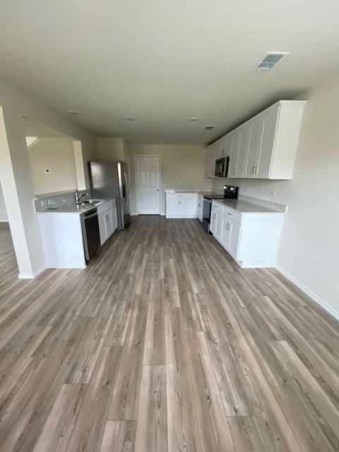 405 S Hopson Street, Van Alstyne, TX 75495 — photo 3