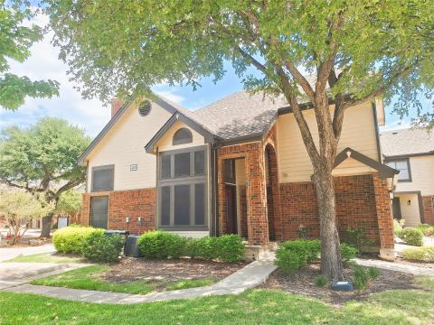 408 Santa Fe Trail 61, Irving