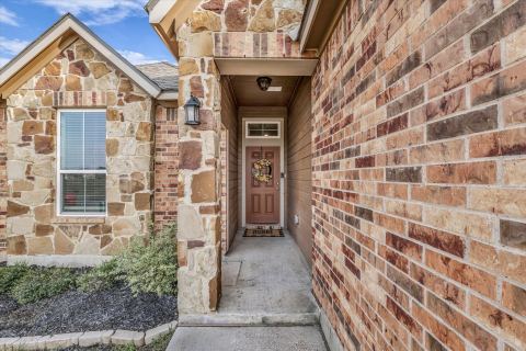 7008 Llano Drive, China Spring, TX 76633 — photo 3