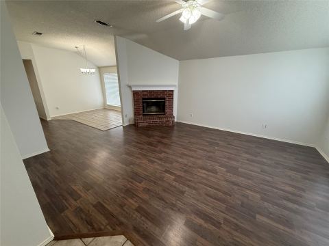1142 Margie Street, Burleson, TX 76028 — photo 2