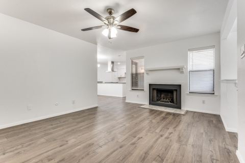 638 Ridgeline Drive, Hurst, TX 76053 — photo 2