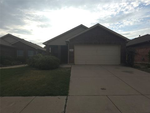 5945 Missy Lane, Fort Worth