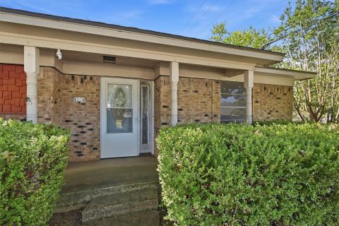 1214 Glasgow Drive, Sherman, TX 75092 — photo 2