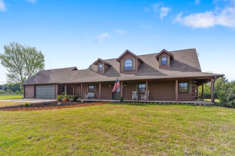 7516 Fm 121, Van Alstyne