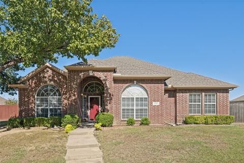 4714 Parkhaven Drive, Garland, TX 75043 — photo 2