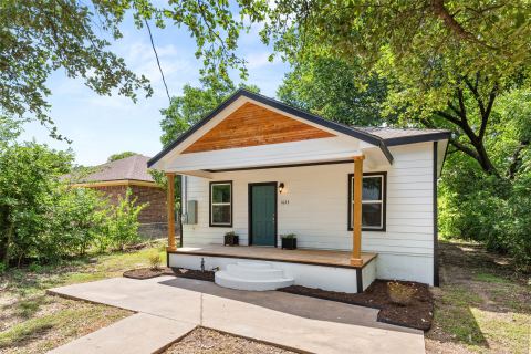 1623 Burnett Avenue, Waco, TX 76706 — photo 2