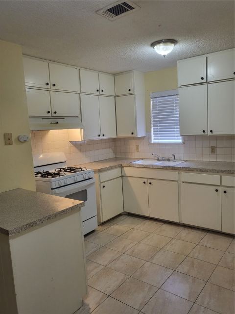 1551 Pamela Lane, Fort Worth, TX 76112 — photo 3
