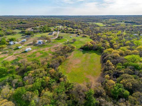 599 Private Road 3630, Springtown, TX 76082 — photo 3