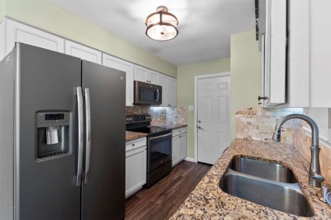 4108 Cypress Springs Drive, Arlington, TX 76001 — photo 3