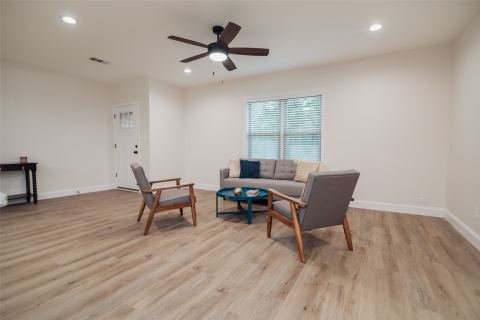 305 Ball Street, Tom Bean, TX 75491 — photo 3