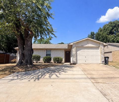 1008 S Jupiter Road, Allen