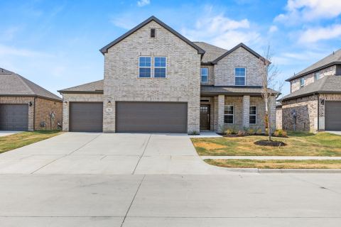 716 Vineyard Way, Forney