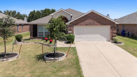 2900 Marsha Lane, Royse City
