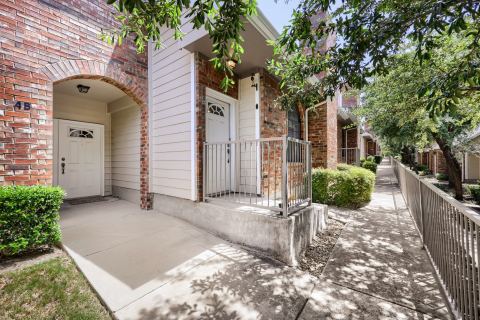 2800 Keller Springs Road 4C, Carrollton, TX 75006 — photo 2