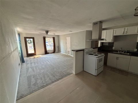 1303 E Myrtle Street A, Fort Worth, TX 76104 — photo 3