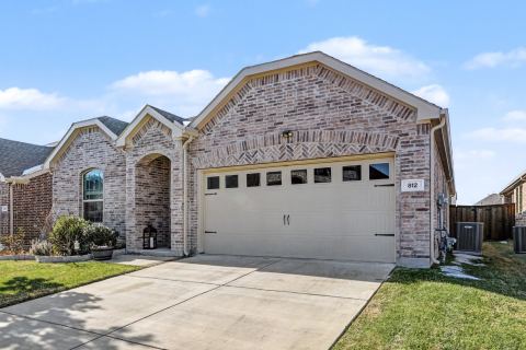 812 Carmen Street, Forney, TX 75126 — photo 2