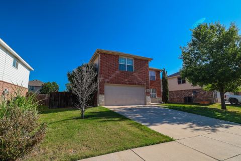 1645 Dream Catcher Way, Krum, TX 76249 — photo 2
