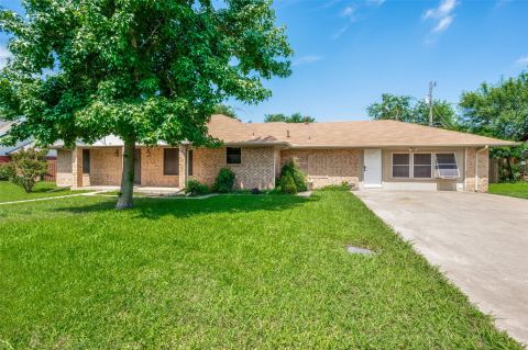 508 S Pedigo Street, Pilot Point