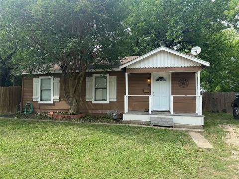 1006 Bishop Street, Commerce, TX 75428 — photo 2
