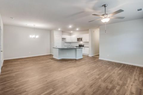 640 Blackland Drive, Venus, TX 76084 — photo 2