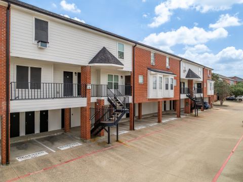 600 Bagby Avenue 4C, Waco, TX 76706 — photo 2