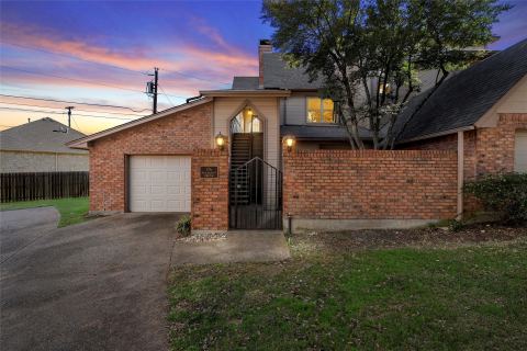 156 Pleasant Grove Lane 5, Waco, TX 76712 — photo 2