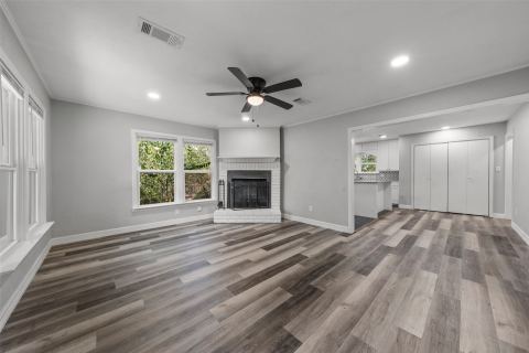 4529 Sanger Avenue, Waco, TX 76710 — photo 3