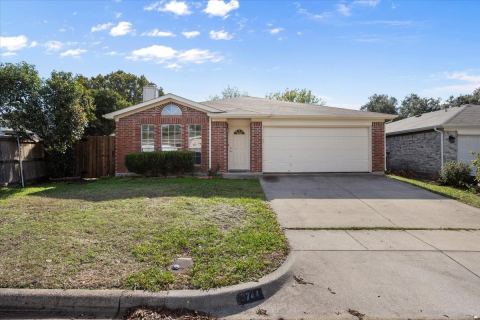 3744 Chaddybrook Lane, Fort Worth, TX 76137 — photo 2