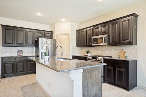 2925 Cedar Ridge Lane, Fort Worth, TX 76177 — photo 2