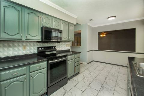 5738 Diana Drive, Garland, TX 75043 — photo 2