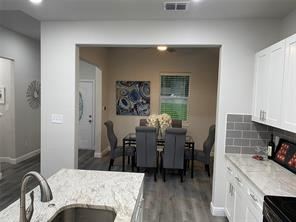 2611 Lakeridge Drive, Granbury, TX 76048 — photo 3