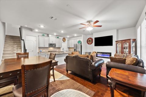 329 Baker Drive, Plano, TX 75074 — photo 2