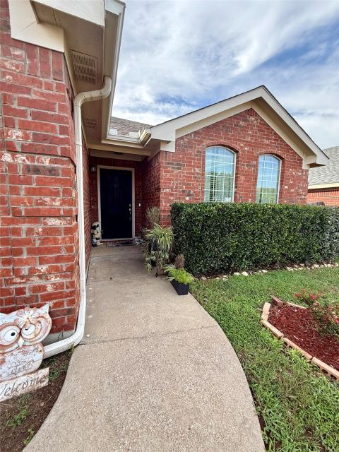 5004 Mountain Valley Court, Fort Worth, TX 76123 — photo 3