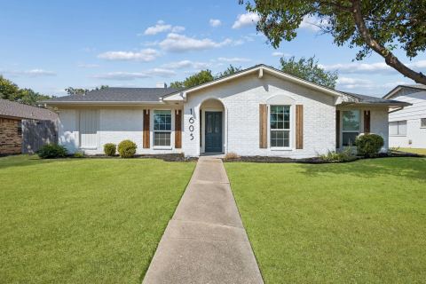 1605 Versailles Drive, Richardson