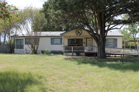 9201 Enchanted Oak Drive, Mabank