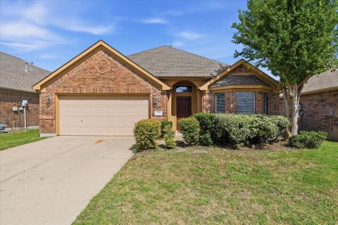 506 Hackberry Drive, Fate, TX 75087 — photo 2