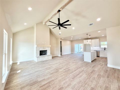 2017 Collin Street, Weatherford, TX 76085 — photo 2