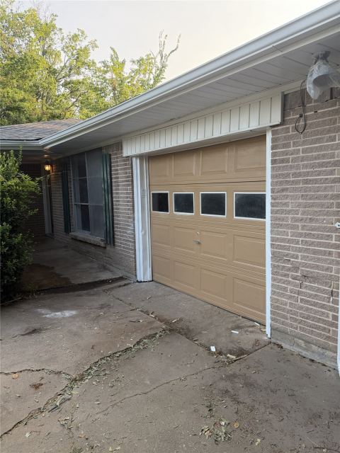 1211 Wolfe City Drive, Greenville, TX 75401 — photo 2
