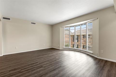 5835 E University Boulevard D, Dallas, TX 75206 — photo 2