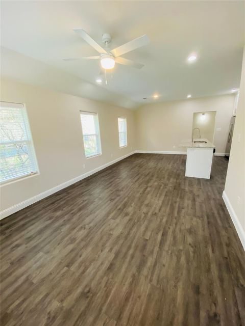 821 W Nelson Street, Denison, TX 75020 — photo 2