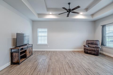 4811 Henry Street, Greenville, TX 75401 — photo 3