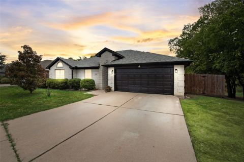 5505 Gessner Court, Arlington, TX 76018 — photo 3