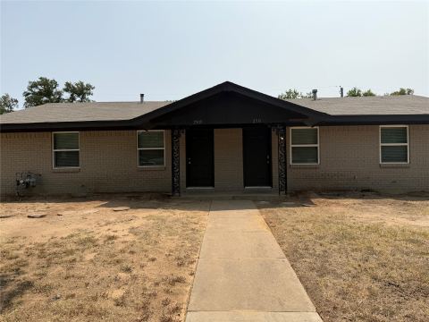 2509 Normont Circle, Fort Worth, TX 76103 — photo 2
