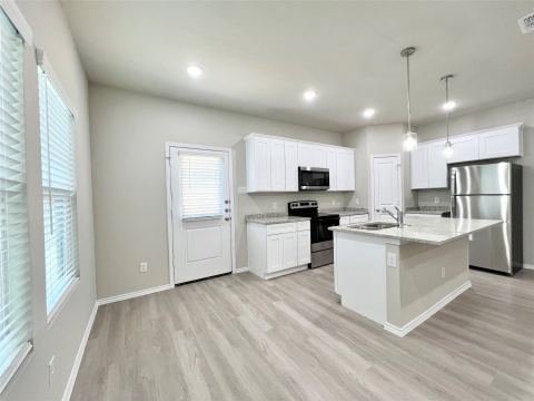 3501 E Renfro Street 103, Burleson, TX 76028 — photo 3