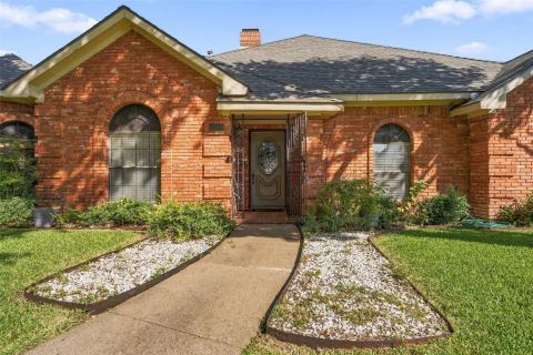 1525 Nettleton Drive, DeSoto, TX 75115 — photo 2