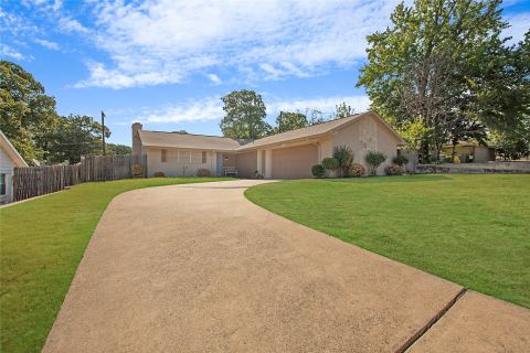 2507 Jewell Drive, Arlington, TX 76016 — photo 2