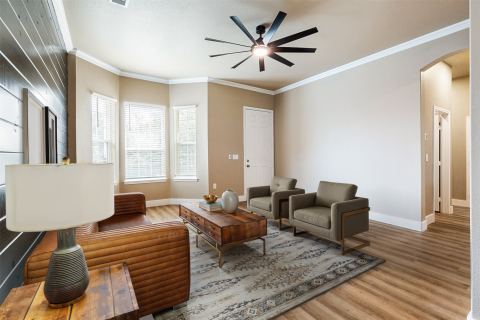 413 Henderson Street, Bonham, TX 75418 — photo 3