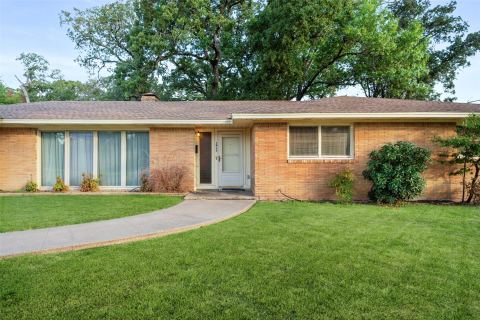 1412 Oaklawn Drive, Corsicana, TX 75110 — photo 2