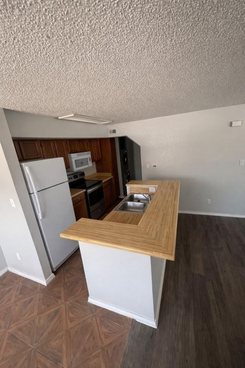 9823 Walnut Street L205, Dallas, TX 75243 — photo 2